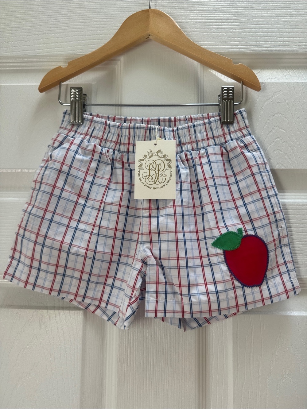 NWT beaufort bonnet boys shorts 5 red white blue apple appliqué back to school